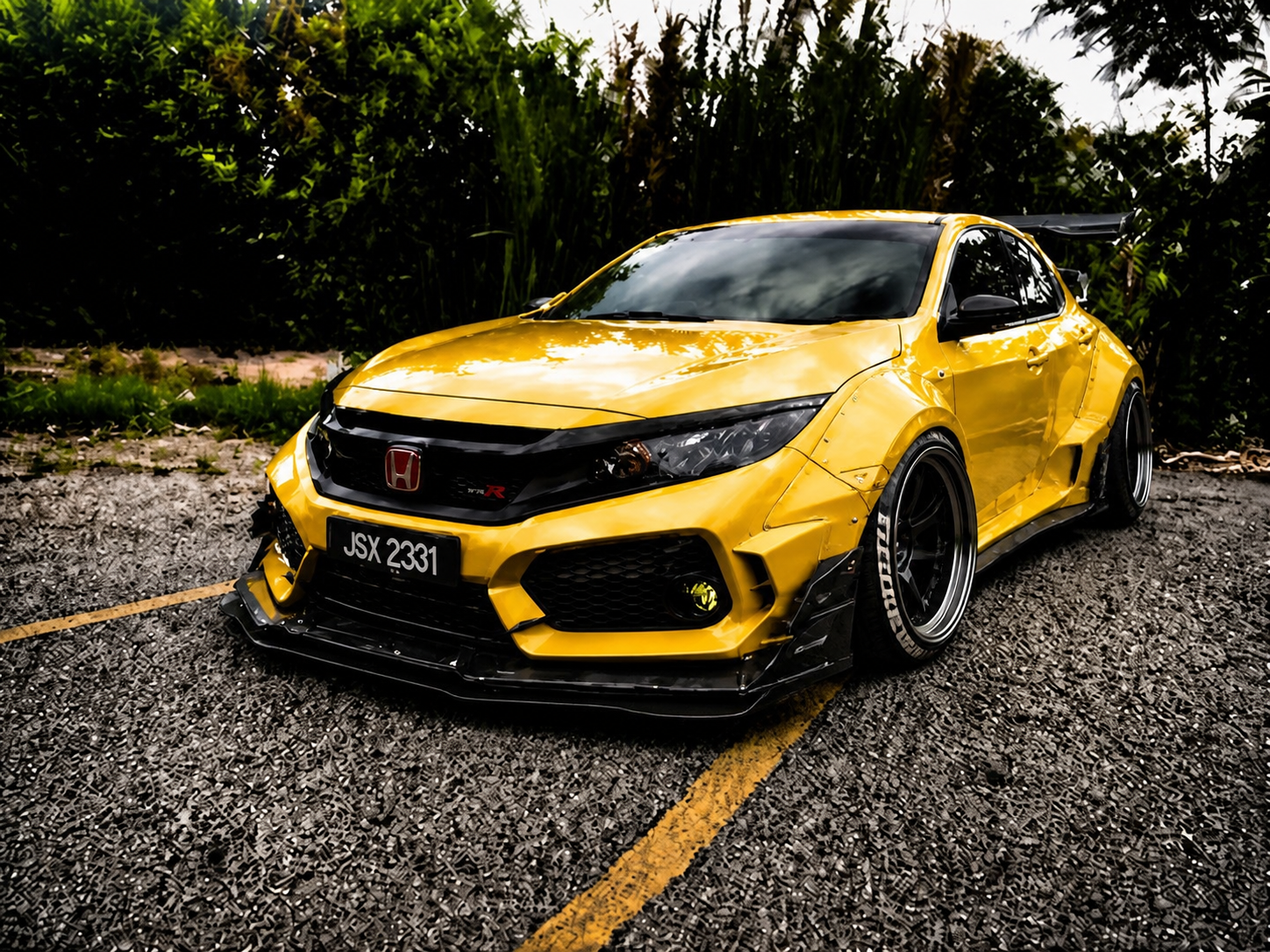Widebody Car